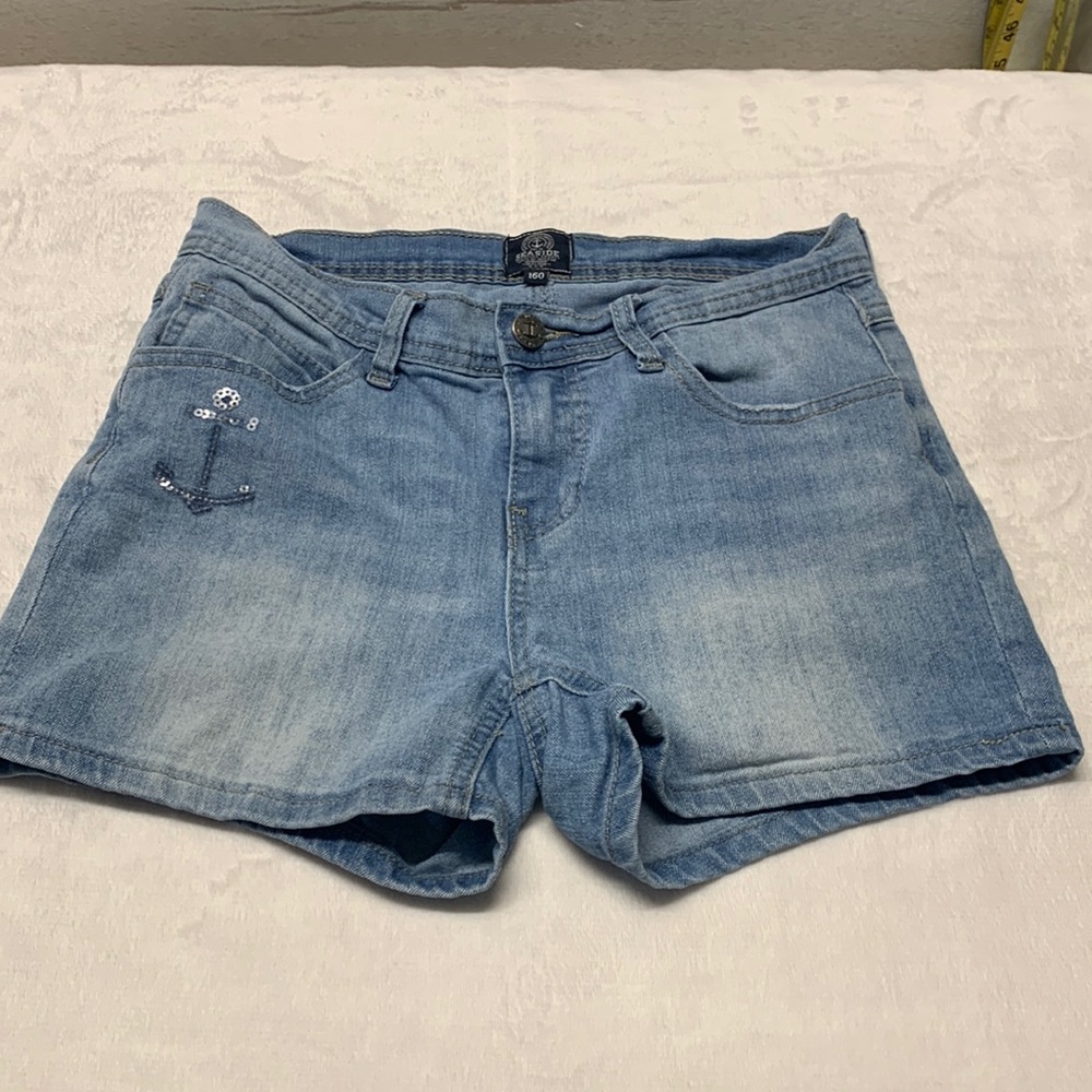 Girls seaside denim shorts. 14”waist.